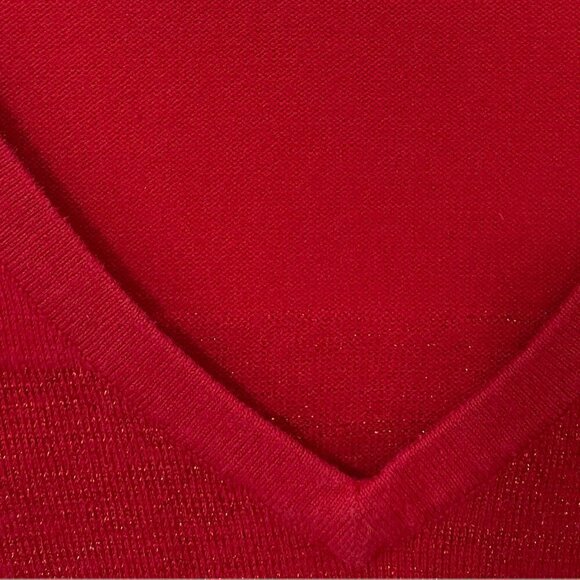 Guess Red V Neck Sweater‎ Size M Metallic accents - Picture 6 of 6